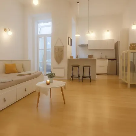 Apartment Maria With Little Hang Out Place