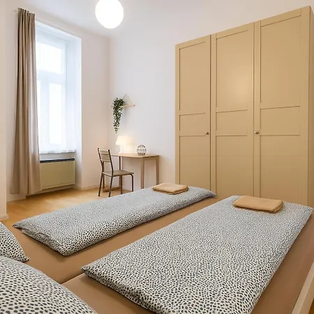 Apartamento Maria With Little Hang Out Place